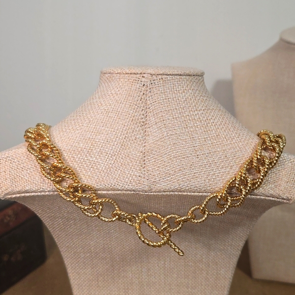 Monet Necklace - Picture 2 of 8